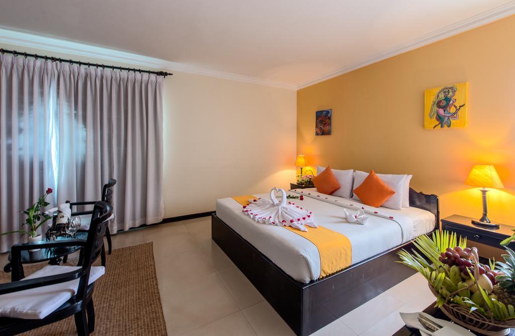 Jk Resident Hotel Siem Reap Bagian luar foto