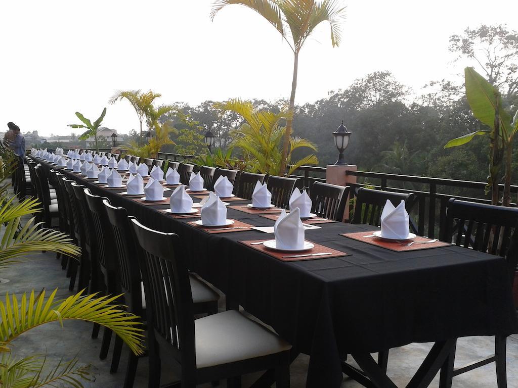 Jk Resident Hotel Siem Reap Bagian luar foto