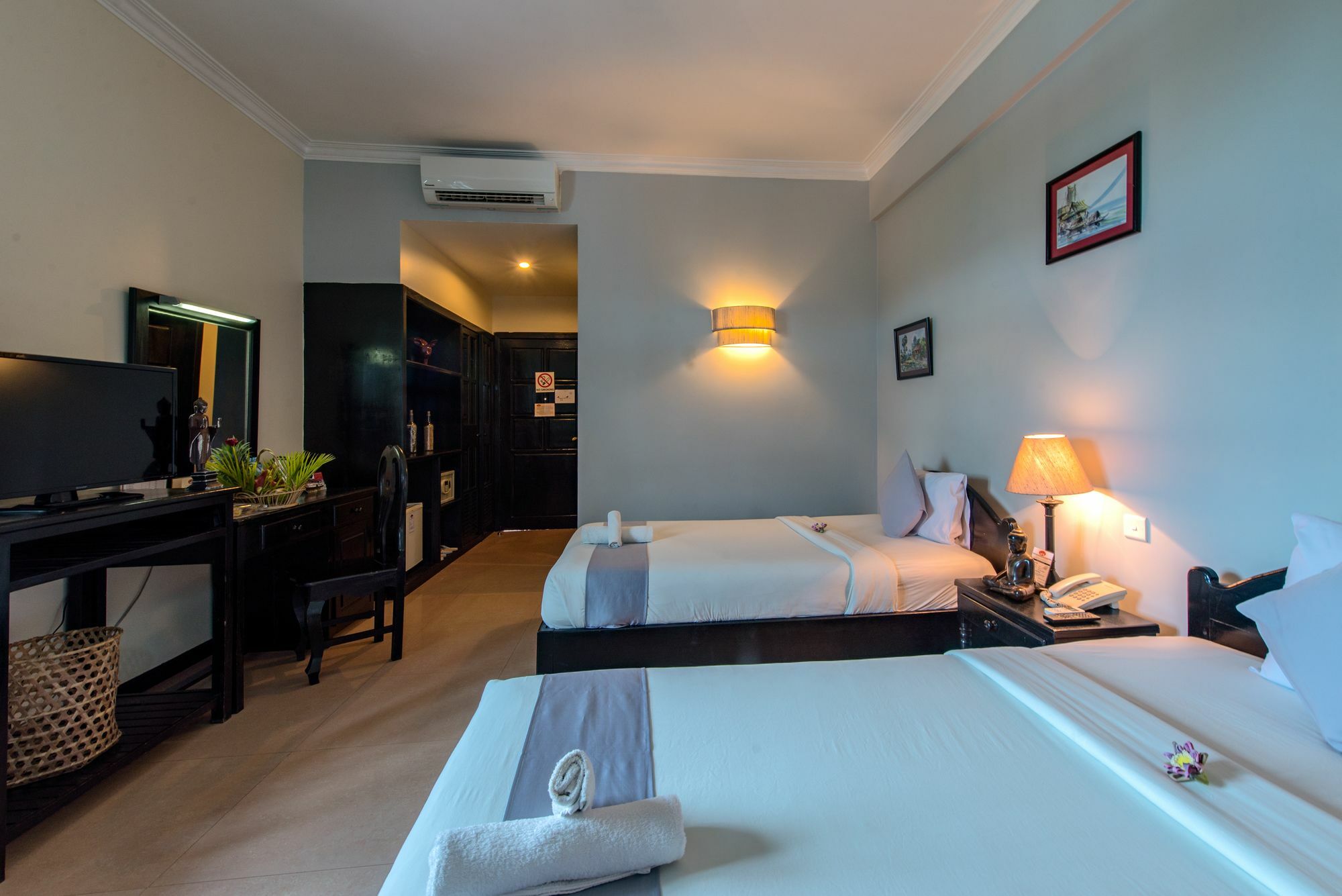Jk Resident Hotel Siem Reap Bagian luar foto