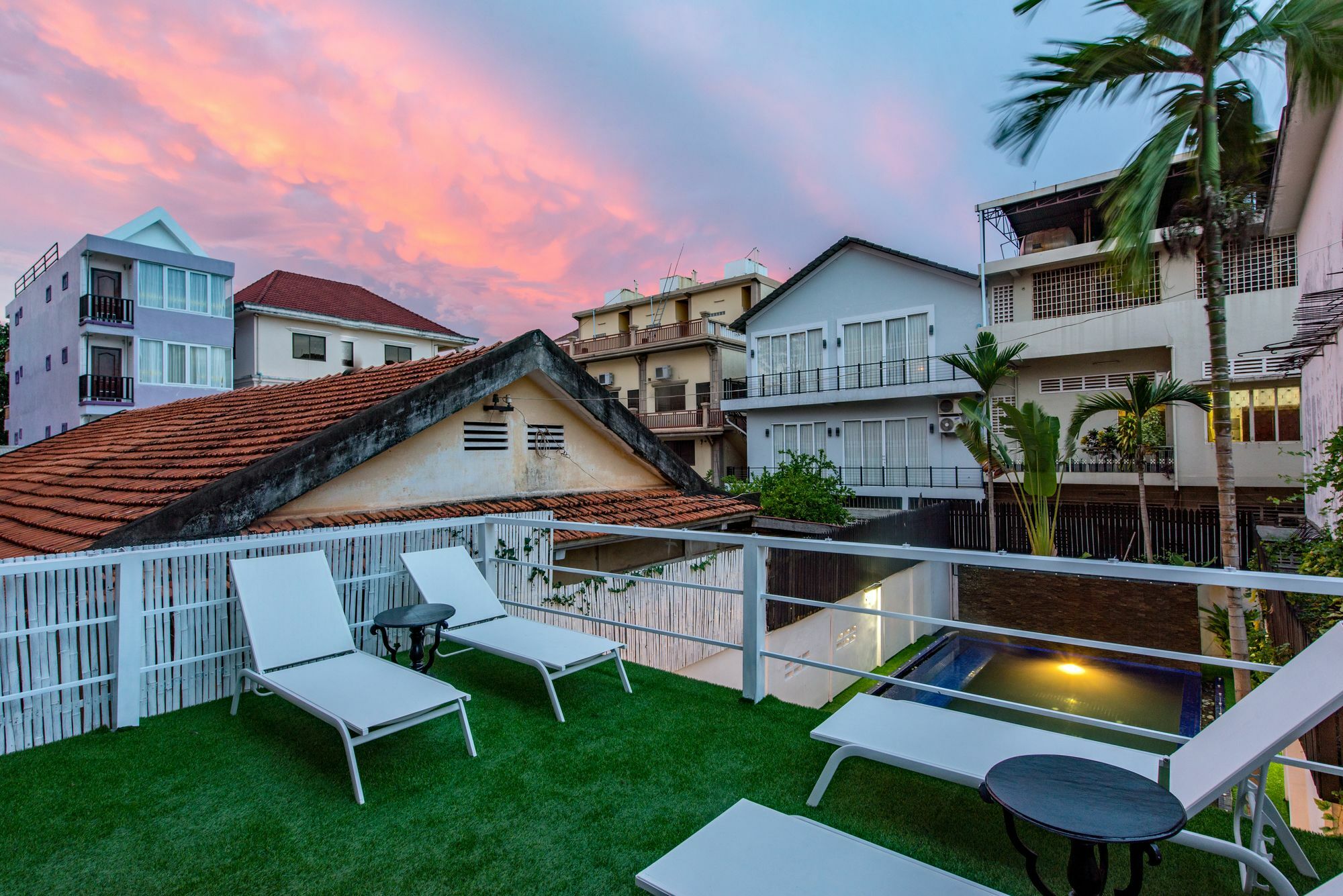 Jk Resident Hotel Siem Reap Bagian luar foto