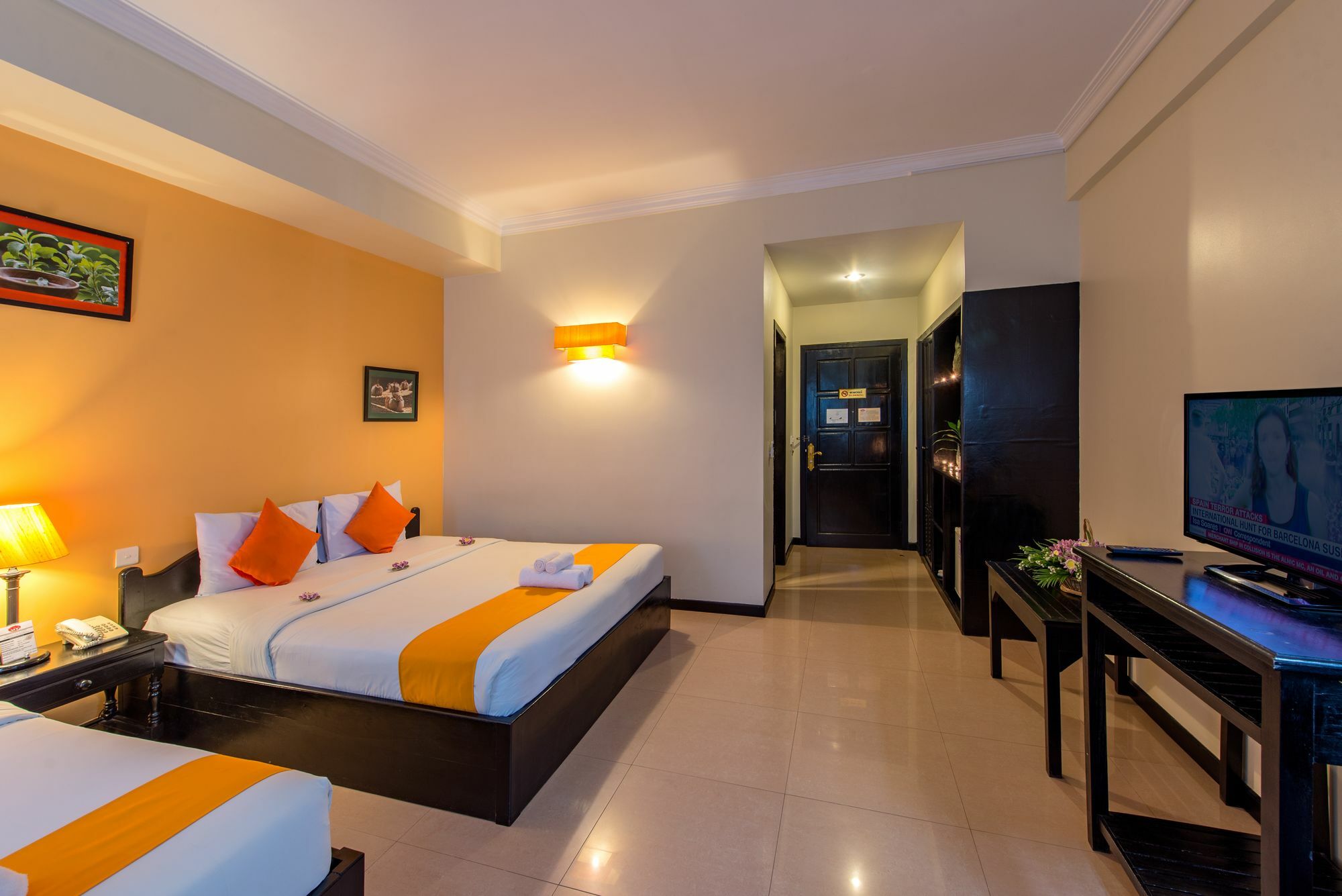 Jk Resident Hotel Siem Reap Bagian luar foto